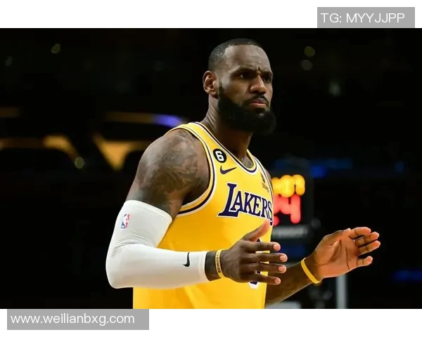 一米六八的篮球明星背后的故事与成就揭秘