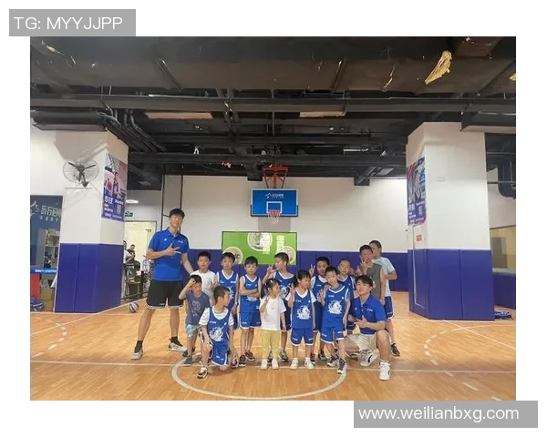 瑞金市启明星篮球场周边活动丰富多彩成为年轻人健身休闲新热点